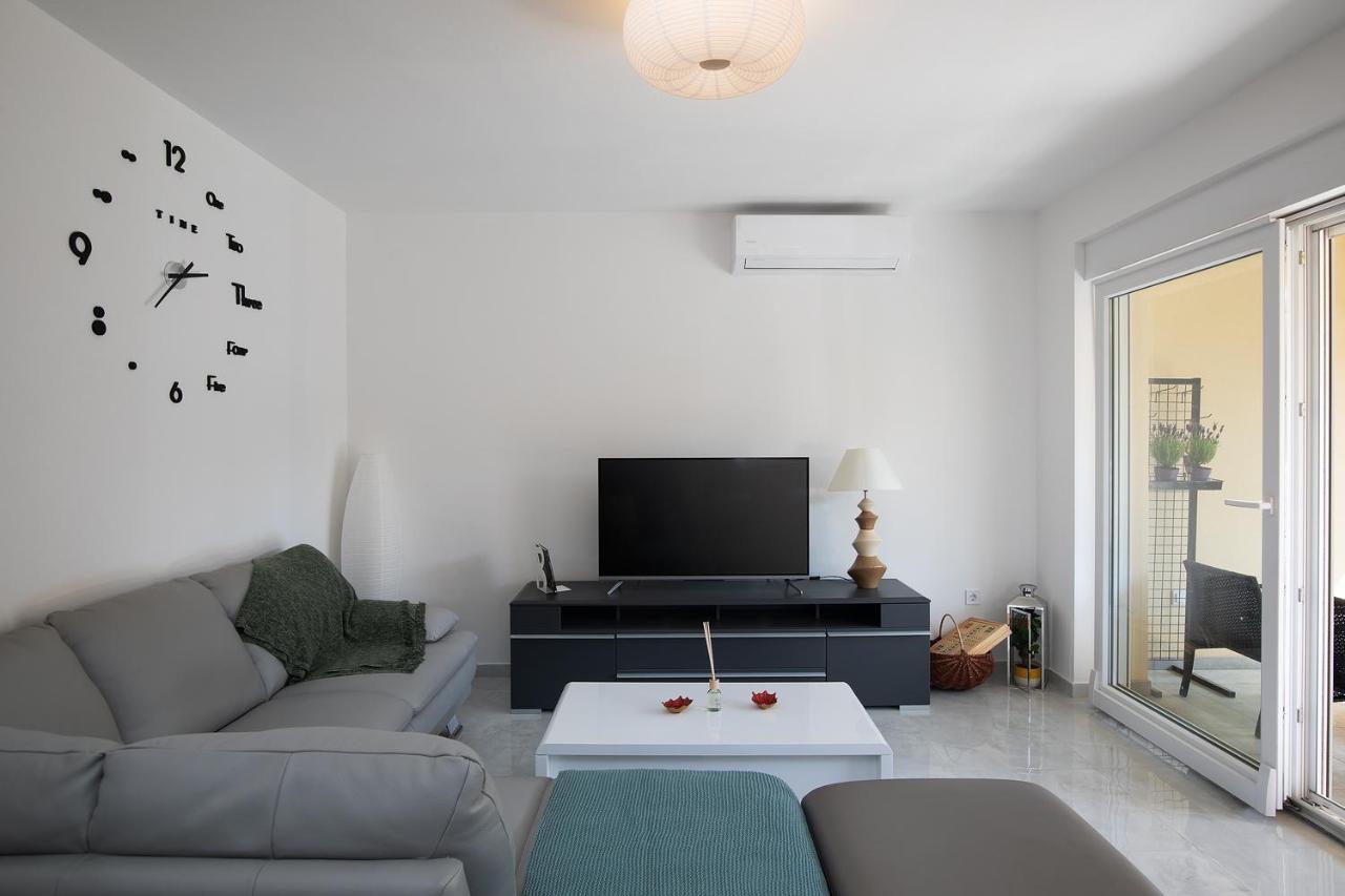 Apartments Jan&Enzo เมดูลิน ภายนอก รูปภาพ