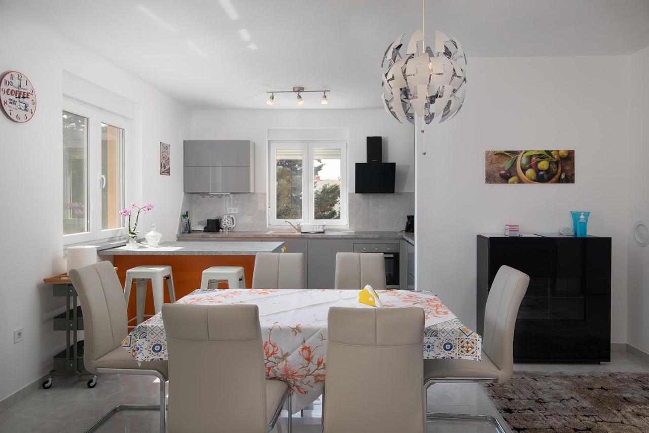 Apartments Jan&Enzo เมดูลิน ภายนอก รูปภาพ